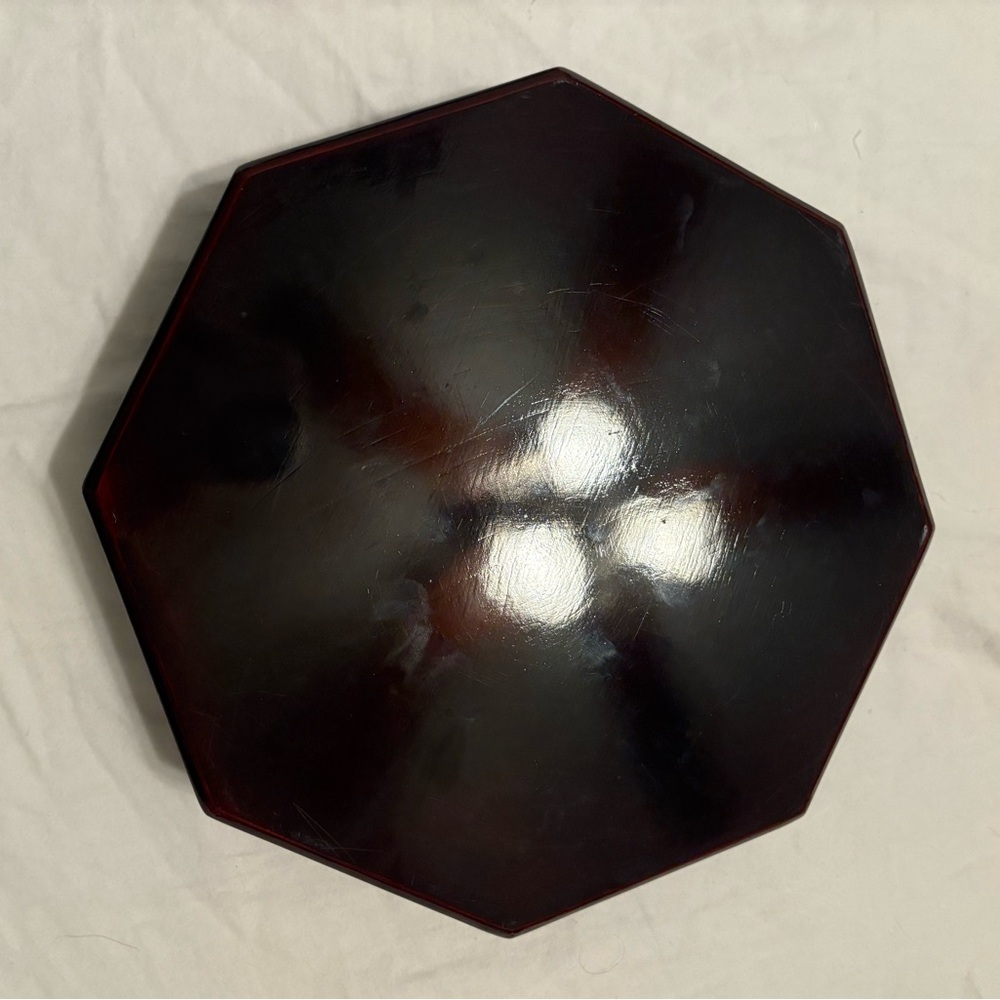 Stunning Vintage Korean Red Lacquer Octagon Mother of Pearl Jewelry Box Najeon - Picture 10 of 10